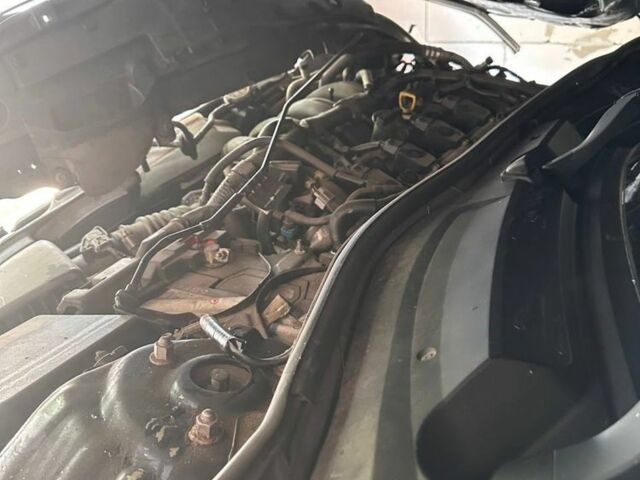 Синий Мазда 3, объемом двигателя 2 л и пробегом 200 тыс. км за 2200 $, фото 5 на Automoto.ua