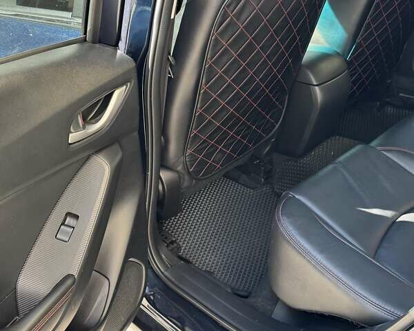 Синий Мазда 3, объемом двигателя 2 л и пробегом 160 тыс. км за 11600 $, фото 19 на Automoto.ua