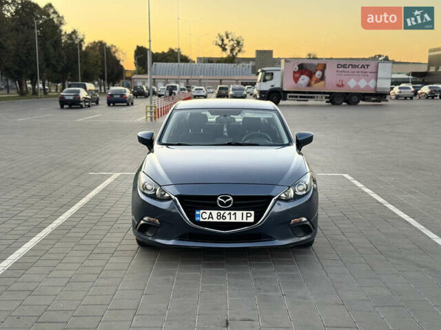 Синий Мазда 3, объемом двигателя 2 л и пробегом 147 тыс. км за 10700 $, фото 4 на Automoto.ua