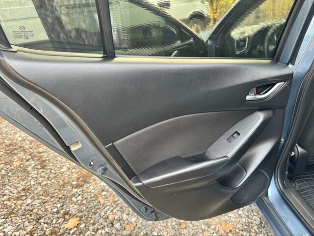Синий Мазда 3, объемом двигателя 2 л и пробегом 137 тыс. км за 10590 $, фото 16 на Automoto.ua