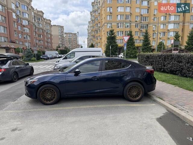 Синий Мазда 3, объемом двигателя 2.49 л и пробегом 242 тыс. км за 10300 $, фото 6 на Automoto.ua
