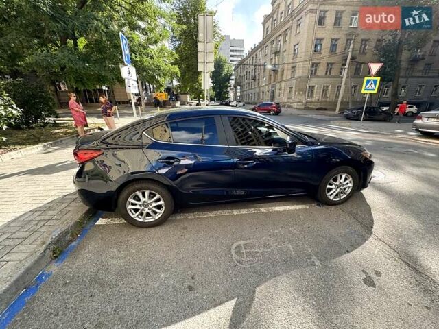 Синий Мазда 3, объемом двигателя 2 л и пробегом 160 тыс. км за 11600 $, фото 7 на Automoto.ua