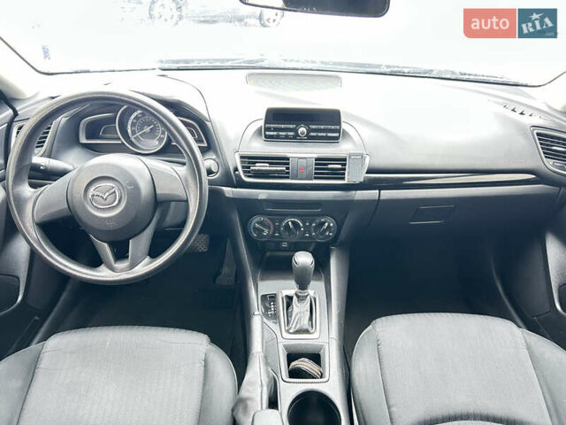 Синий Мазда 3, объемом двигателя 2 л и пробегом 150 тыс. км за 8750 $, фото 9 на Automoto.ua