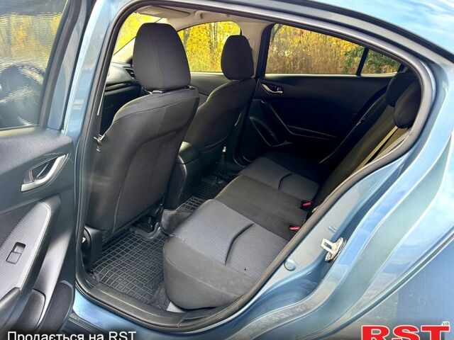 Синий Мазда 3, объемом двигателя 2 л и пробегом 137 тыс. км за 10590 $, фото 10 на Automoto.ua