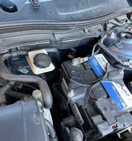 Синій Мазда 3, об'ємом двигуна 2 л та пробігом 61 тис. км за 13000 $, фото 32 на Automoto.ua