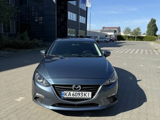 Синий Мазда 3, объемом двигателя 2 л и пробегом 158 тыс. км за 9000 $, фото 2 на Automoto.ua