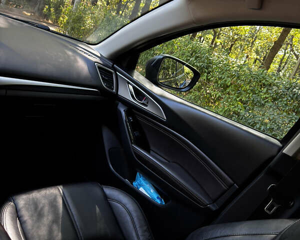 Синий Мазда 3, объемом двигателя 2 л и пробегом 102 тыс. км за 13900 $, фото 13 на Automoto.ua