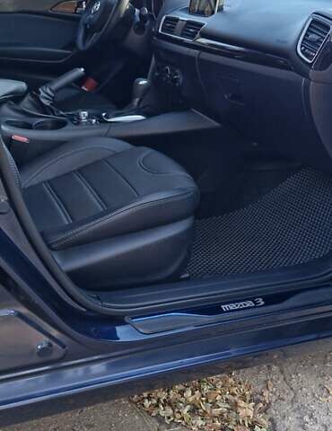 Синий Мазда 3, объемом двигателя 2 л и пробегом 165 тыс. км за 12500 $, фото 16 на Automoto.ua