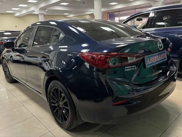 Синий Мазда 3, объемом двигателя 2 л и пробегом 160 тыс. км за 12000 $, фото 3 на Automoto.ua