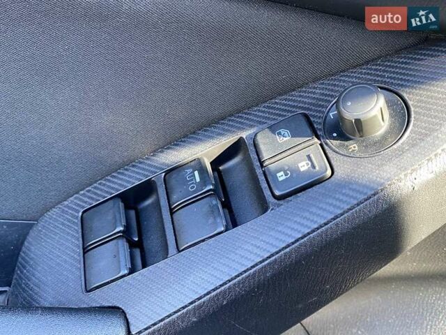 Синий Мазда 3, объемом двигателя 2 л и пробегом 157 тыс. км за 9990 $, фото 8 на Automoto.ua