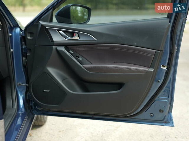 Синій Мазда 3, об'ємом двигуна 2.49 л та пробігом 184 тис. км за 11700 $, фото 14 на Automoto.ua