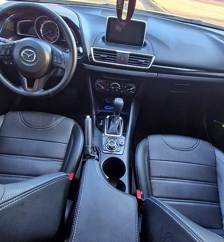 Синий Мазда 3, объемом двигателя 2 л и пробегом 160 тыс. км за 11500 $, фото 5 на Automoto.ua