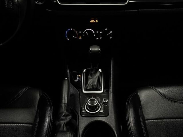 Синий Мазда 3, объемом двигателя 2 л и пробегом 160 тыс. км за 12000 $, фото 13 на Automoto.ua