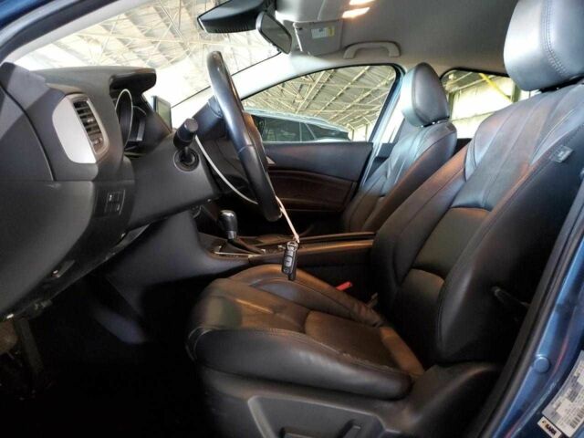 Синий Мазда 3, объемом двигателя 2 л и пробегом 162 тыс. км за 2700 $, фото 6 на Automoto.ua
