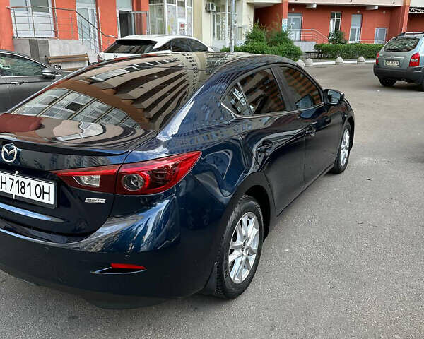Синий Мазда 3, объемом двигателя 1.5 л и пробегом 128 тыс. км за 15200 $, фото 7 на Automoto.ua