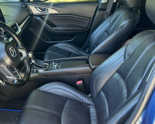 Синій Мазда 3, об'ємом двигуна 2 л та пробігом 153 тис. км за 13500 $, фото 10 на Automoto.ua