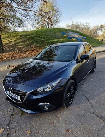 Синий Мазда 3, объемом двигателя 2 л и пробегом 165 тыс. км за 12500 $, фото 5 на Automoto.ua