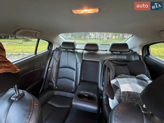 Синій Мазда 3, об'ємом двигуна 2 л та пробігом 103 тис. км за 12700 $, фото 31 на Automoto.ua