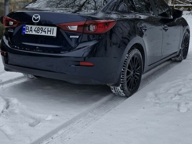 Синий Мазда 3, объемом двигателя 2 л и пробегом 160 тыс. км за 11150 $, фото 2 на Automoto.ua