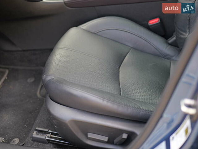 Синій Мазда 3, об'ємом двигуна 2.49 л та пробігом 184 тис. км за 11700 $, фото 26 на Automoto.ua