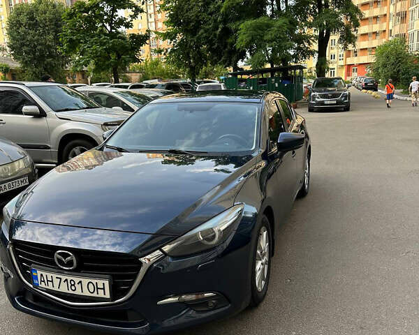 Синий Мазда 3, объемом двигателя 1.5 л и пробегом 128 тыс. км за 15200 $, фото 2 на Automoto.ua