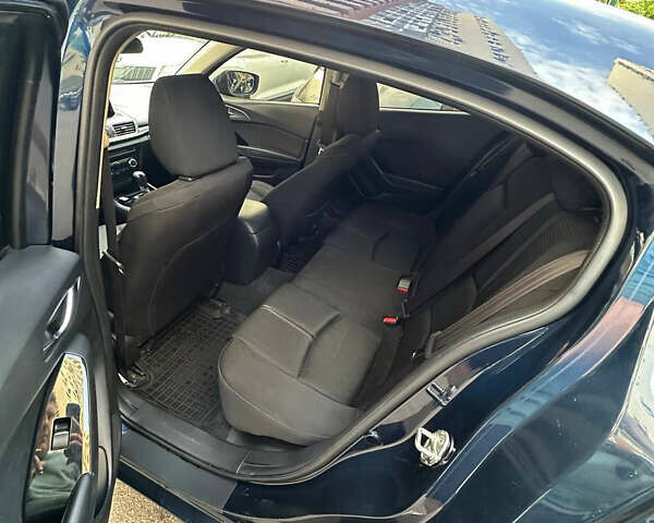 Синий Мазда 3, объемом двигателя 1.5 л и пробегом 128 тыс. км за 15200 $, фото 13 на Automoto.ua