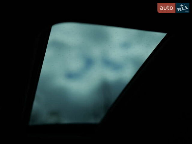 Синій Мазда 3, об'ємом двигуна 2.49 л та пробігом 184 тис. км за 11700 $, фото 33 на Automoto.ua