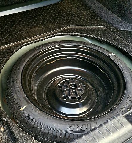 Синий Мазда 3, объемом двигателя 2 л и пробегом 160 тыс. км за 12500 $, фото 2 на Automoto.ua