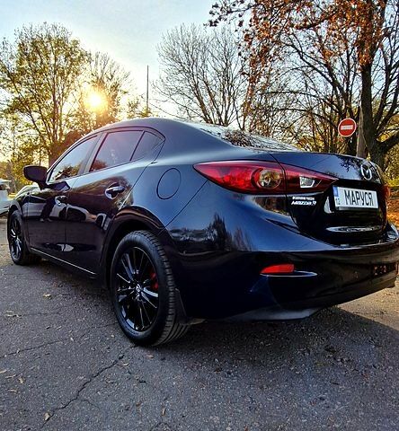 Синий Мазда 3, объемом двигателя 2 л и пробегом 160 тыс. км за 12500 $, фото 1 на Automoto.ua