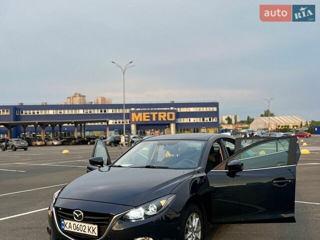 Синий Мазда 3, объемом двигателя 2 л и пробегом 99 тыс. км за 12000 $, фото 4 на Automoto.ua