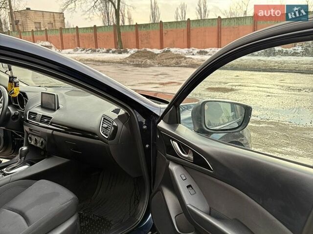 Синий Мазда 3, объемом двигателя 2 л и пробегом 99 тыс. км за 12000 $, фото 8 на Automoto.ua