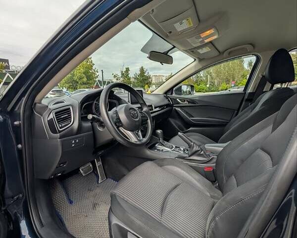 Синій Мазда 3, об'ємом двигуна 2 л та пробігом 137 тис. км за 11000 $, фото 4 на Automoto.ua
