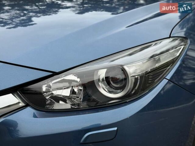 Синий Мазда 3, объемом двигателя 1.5 л и пробегом 60 тыс. км за 15200 $, фото 12 на Automoto.ua