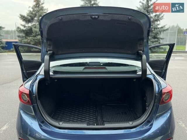 Синий Мазда 3, объемом двигателя 1.5 л и пробегом 60 тыс. км за 15200 $, фото 24 на Automoto.ua