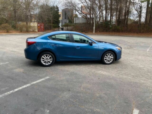 Синий Мазда 3, объемом двигателя 2 л и пробегом 64 тыс. км за 3500 $, фото 5 на Automoto.ua