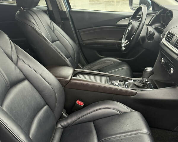 Синий Мазда 3, объемом двигателя 2 л и пробегом 161 тыс. км за 13000 $, фото 21 на Automoto.ua