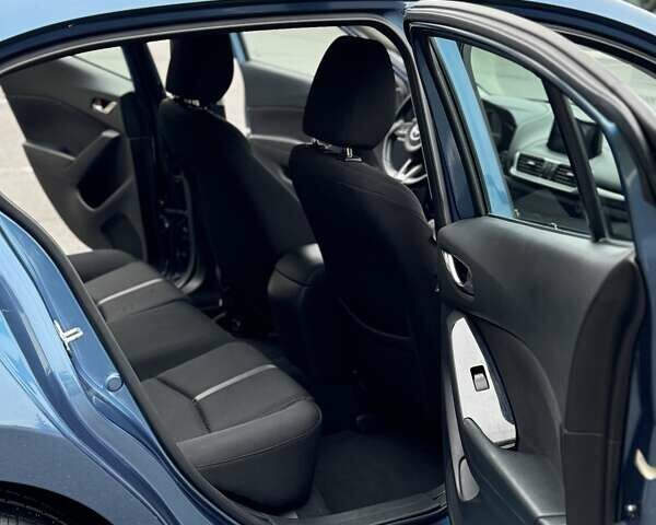 Синий Мазда 3, объемом двигателя 1.5 л и пробегом 60 тыс. км за 15200 $, фото 50 на Automoto.ua