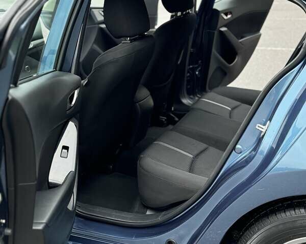 Синий Мазда 3, объемом двигателя 1.5 л и пробегом 60 тыс. км за 15200 $, фото 45 на Automoto.ua
