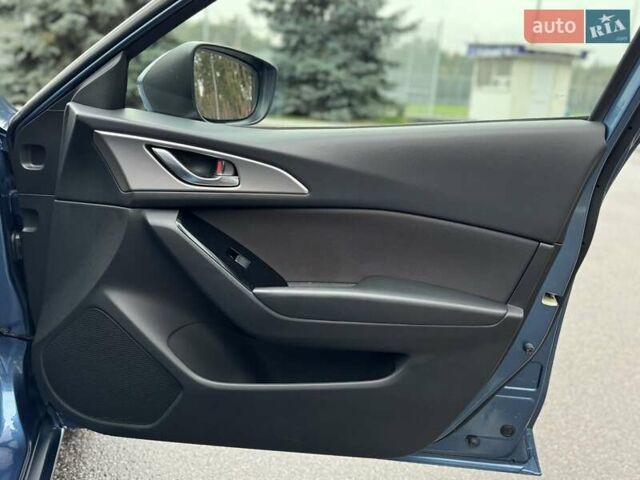 Синий Мазда 3, объемом двигателя 1.5 л и пробегом 60 тыс. км за 15200 $, фото 53 на Automoto.ua