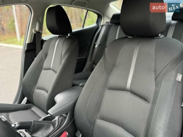 Синий Мазда 3, объемом двигателя 1.5 л и пробегом 60 тыс. км за 15200 $, фото 31 на Automoto.ua