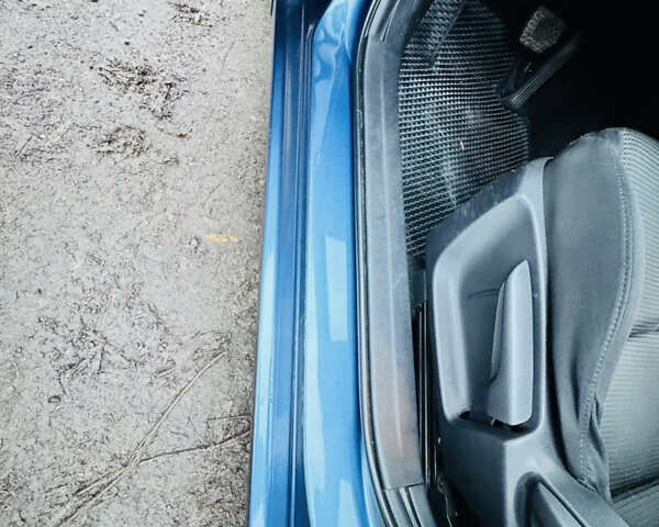 Синий Мазда 3, объемом двигателя 2 л и пробегом 103 тыс. км за 12650 $, фото 16 на Automoto.ua