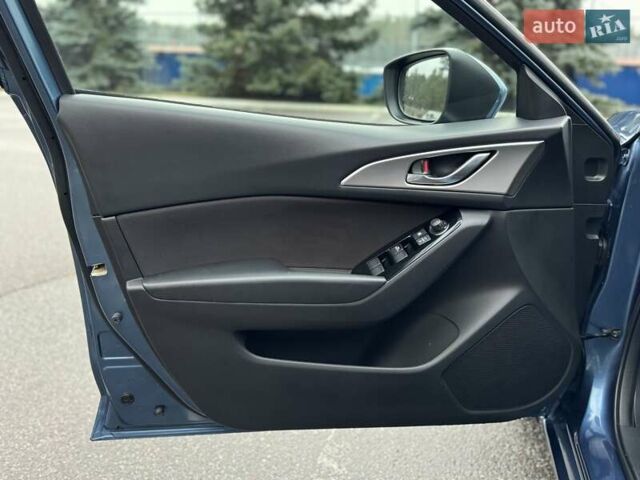 Синий Мазда 3, объемом двигателя 1.5 л и пробегом 60 тыс. км за 15200 $, фото 26 на Automoto.ua