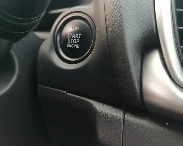 Синий Мазда 3, объемом двигателя 2 л и пробегом 154 тыс. км за 12300 $, фото 13 на Automoto.ua