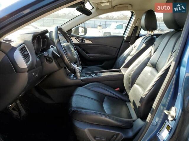 Синий Мазда 3, объемом двигателя 2 л и пробегом 142 тыс. км за 2180 $, фото 6 на Automoto.ua