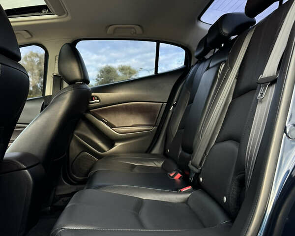 Синий Мазда 3, объемом двигателя 2.5 л и пробегом 85 тыс. км за 15000 $, фото 24 на Automoto.ua