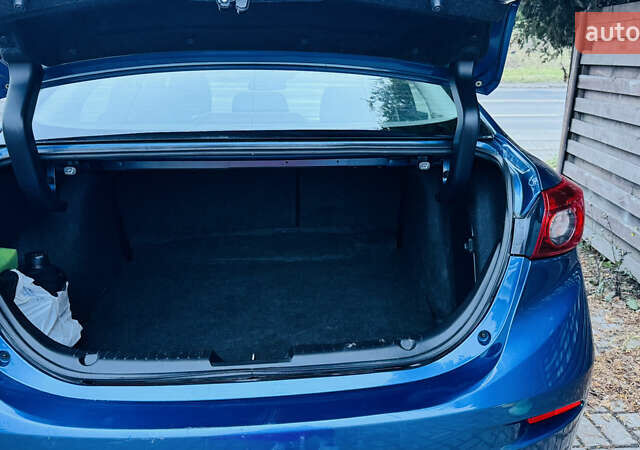 Синий Мазда 3, объемом двигателя 2 л и пробегом 103 тыс. км за 12650 $, фото 8 на Automoto.ua