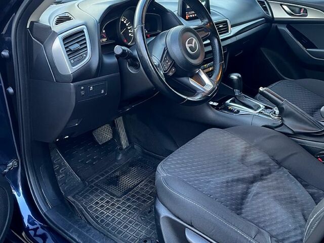 Синій Мазда 3, об'ємом двигуна 1.5 л та пробігом 71 тис. км за 15800 $, фото 10 на Automoto.ua