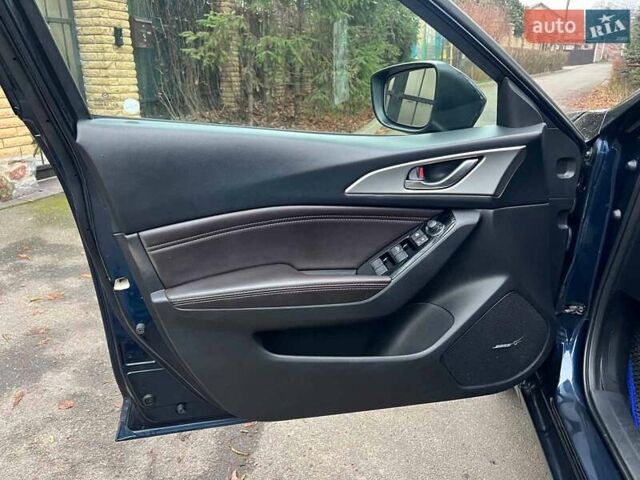 Синий Мазда 3, объемом двигателя 2 л и пробегом 106 тыс. км за 14990 $, фото 9 на Automoto.ua