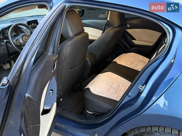 Синій Мазда 3, об'ємом двигуна 2 л та пробігом 120 тис. км за 14000 $, фото 12 на Automoto.ua