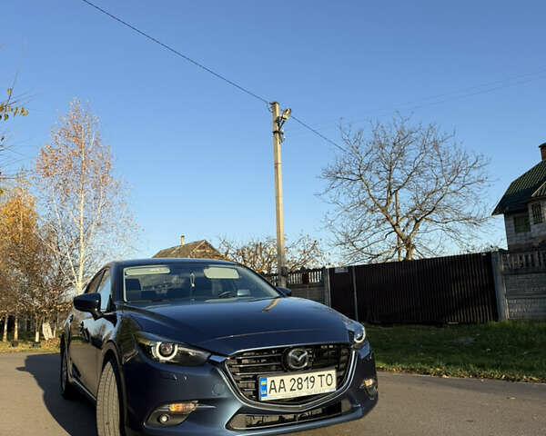 Синий Мазда 3, объемом двигателя 1.5 л и пробегом 77 тыс. км за 14700 $, фото 1 на Automoto.ua